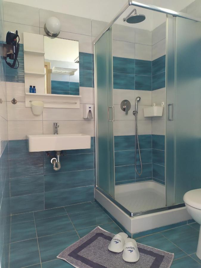 Hotel Paraktio Nea Kallikrateia Dış mekan fotoğraf