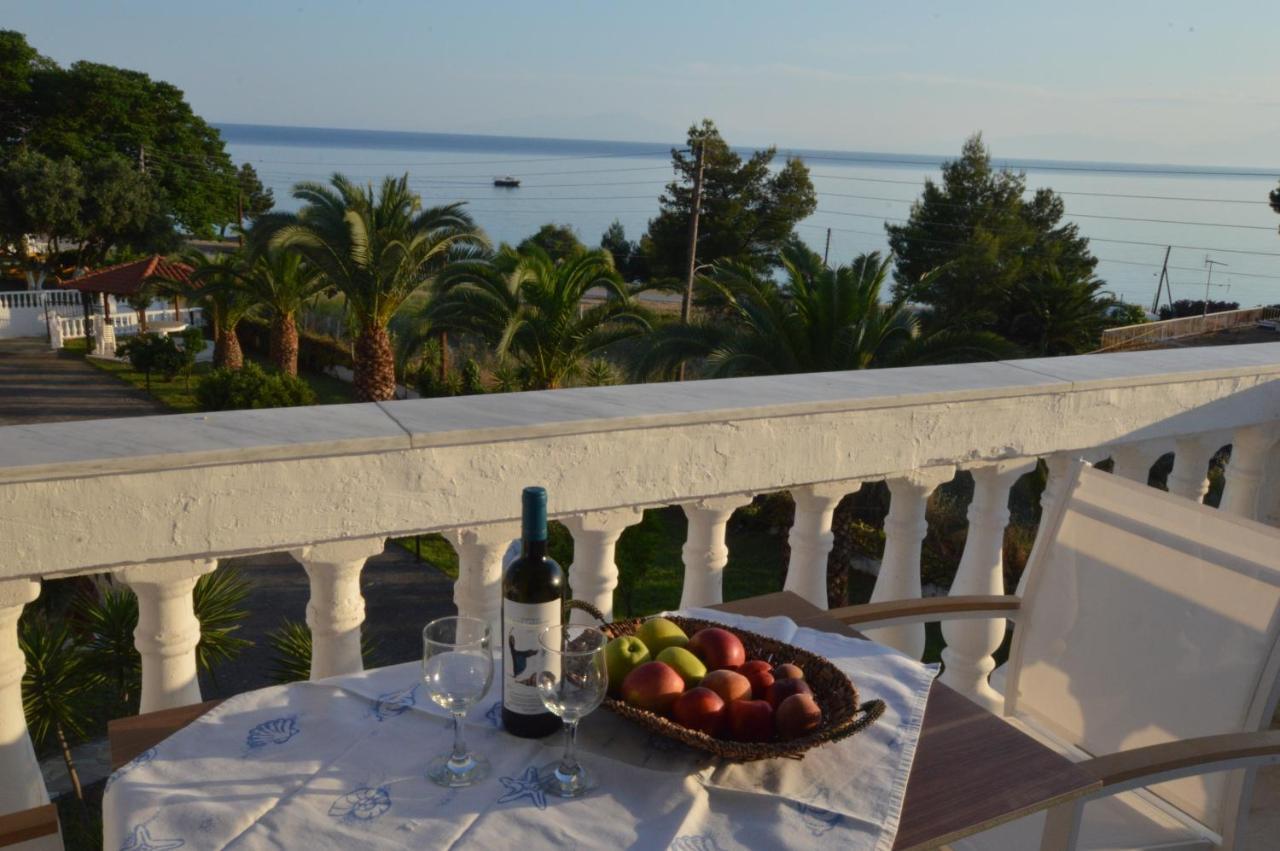 Hotel Paraktio Nea Kallikrateia Dış mekan fotoğraf