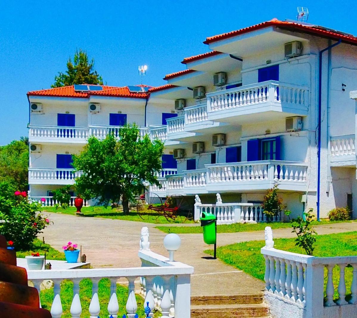 Hotel Paraktio Nea Kallikrateia Dış mekan fotoğraf